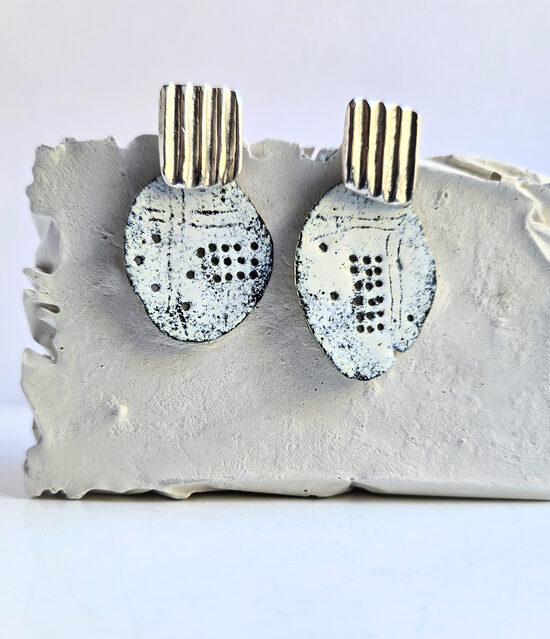  Sudraba auskari ar karsto emalju - Cassiopeia